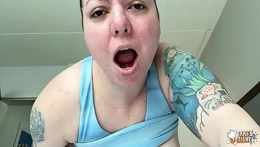 NIKKISFETISHES - kalau aku punya kontol, aku akan ngentot kamu dengan itu!