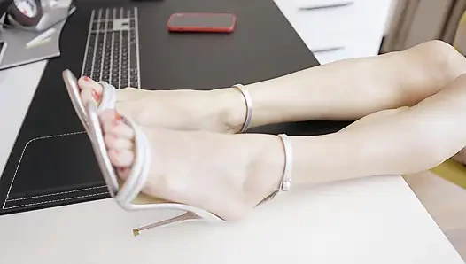 Офис ступней