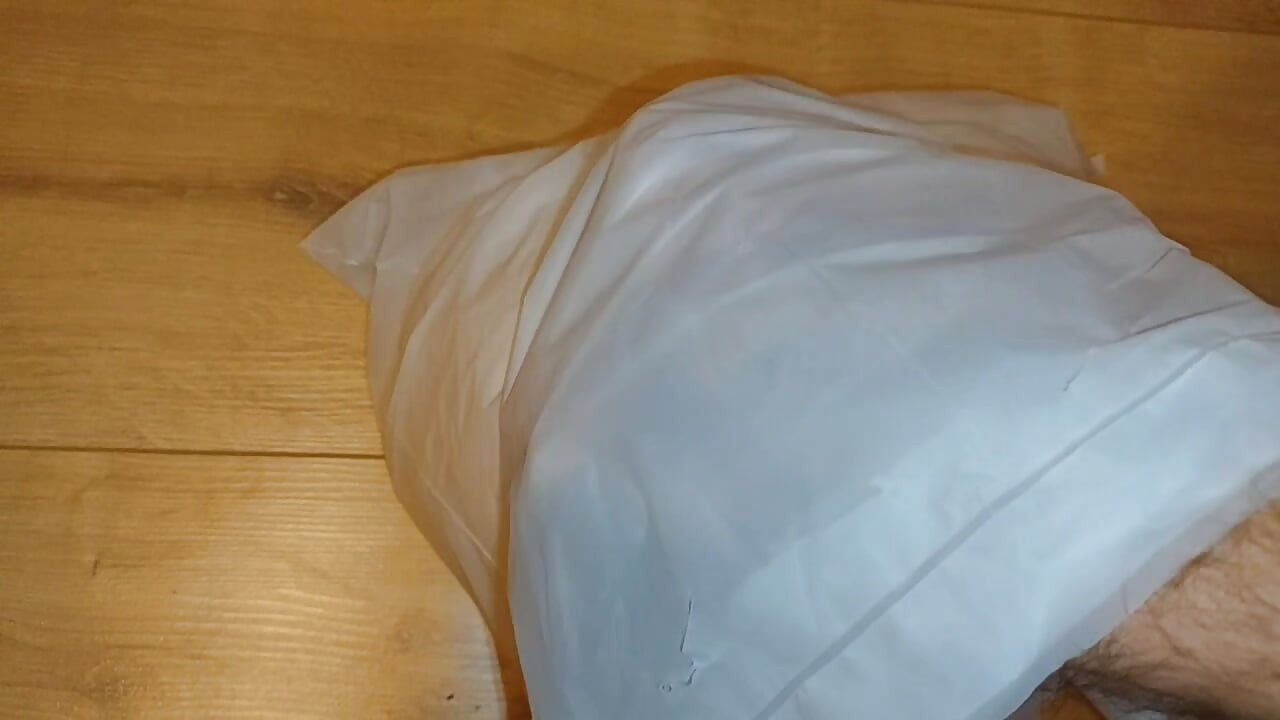 Unboxing & pussy test with allegro