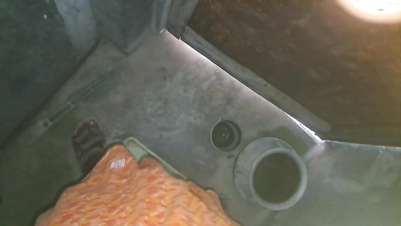 Young Desiboy Masterbation in Bathroom Solo