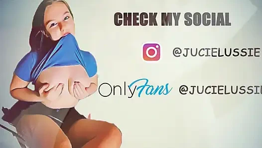 Мастурбация в кожаных леггинсах. Большая в латексе