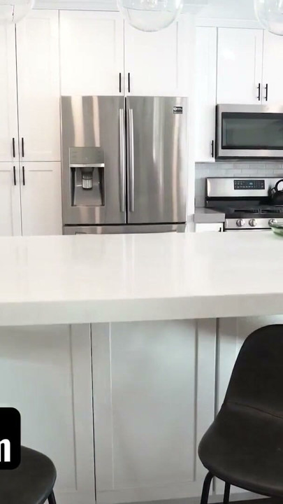 Perv Mom - Step Mom Is Upset About Burning Dinner & Gets Cheered Up By Step Son's Big Boner | Clip 1