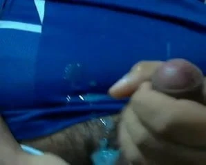 PUERTO RICAN THICK UNCUT CUB BUSTIN A MESSY NUTT