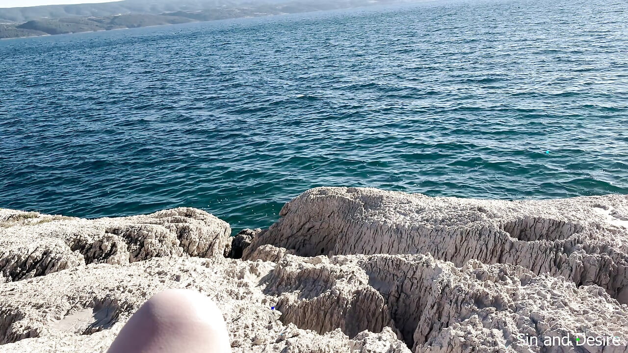 Tinder in Montenegro My First Match Was an Exhibitionist Nymphomaniac Who Fucked Me in a Car Hours After We Met