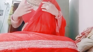 Indian Gay Crossdresser Real XXX Sex in Red Saree Hard Fuck
