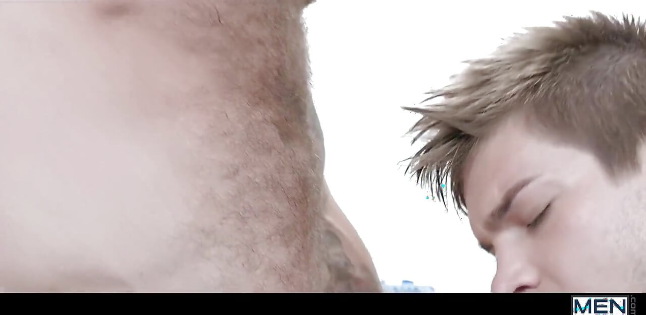 Twinkpop - the Flash a Gay XXX Parody Part 3