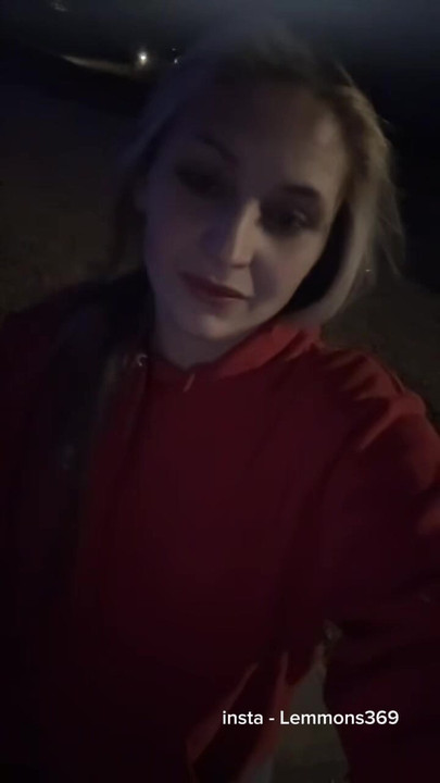 黒人男性のための白人スラットダンス