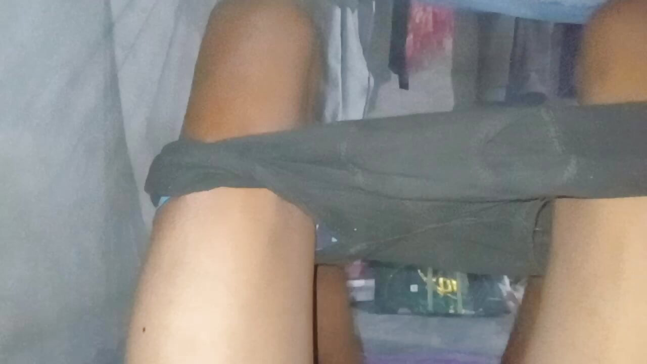 aunty aa rahi hai Kuchh Din Mein FIR Kali chut ki aur Kali Gand Ki Chudai Hogi full Masti ke sath