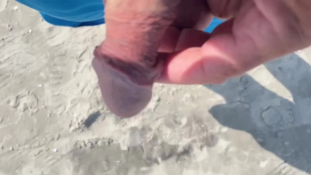 Showing your tail on the beach