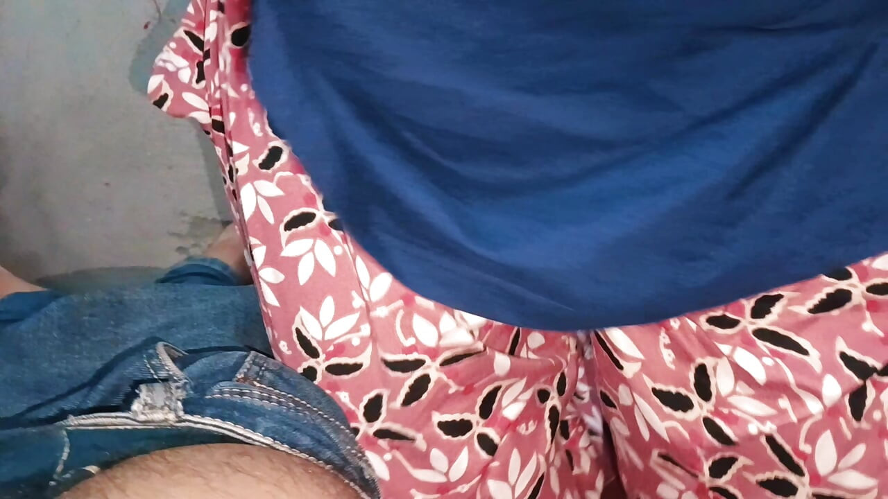 Horny neha bhabhi tight pussy fucking video with slowly blowjob worship dick , clear Hindi voice moaning