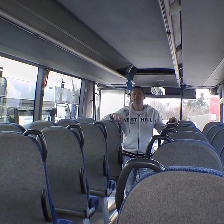 Knullade på bussen av tristess