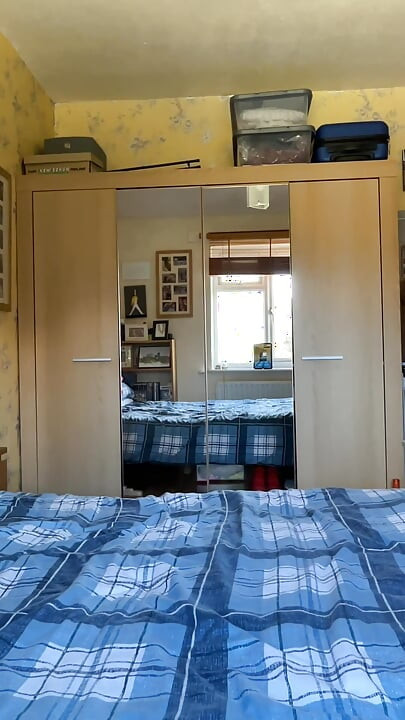 みんなのために写真を撮るの、いつもムラムラするんだ