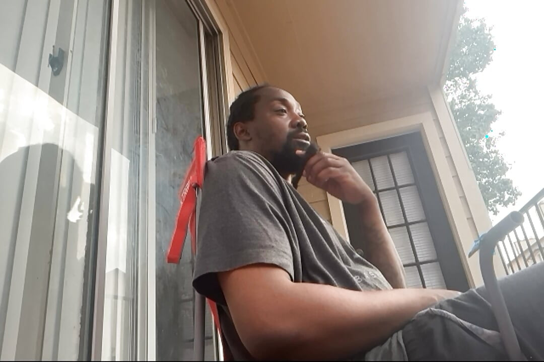 Cubby Da Po Hubby Off da Porch