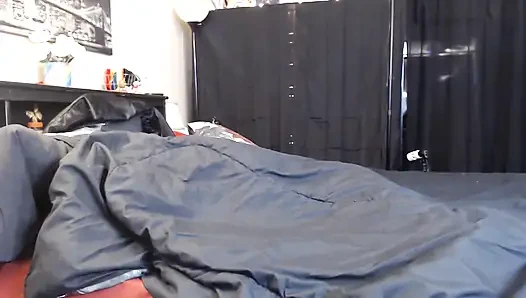 Aku ingin menjadi bom pirang seksi