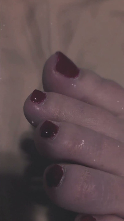 Cute Red Toes