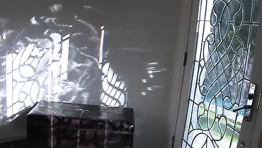 Ratu pejuh rambut pirang dan cokelat yang lagi ngidam dientot habis-habisan