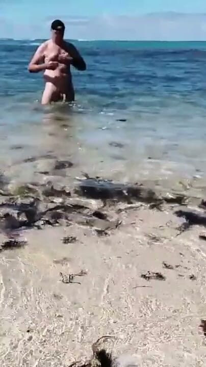 Adeliade Beach | Clip 1