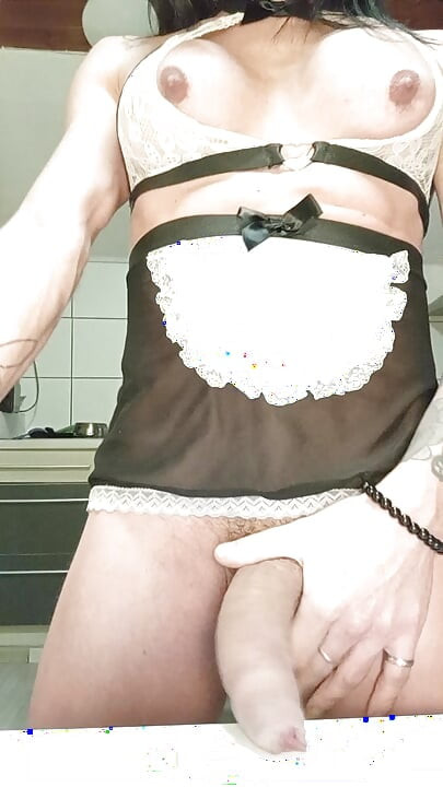 Seksowna i utalentowana kelnerka