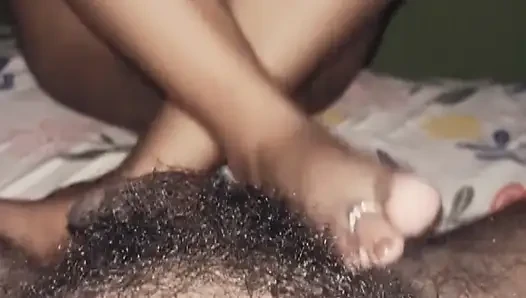 Istri sange bengali dengan toket besar lagi asik nyepong kontol sambil ngomong jorok