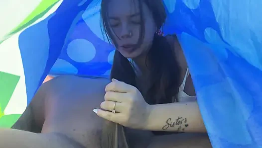 Взаимная мастурбация с лучшим другом до кончания, её грудь так сексуально подпрыгивает — Lily_Pup