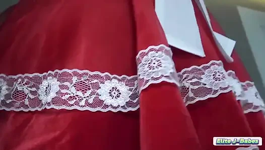 Noel erken geldi, kutsal bir gece dölleme partisi. Sıcak ve vahşi, onu tatlı sıcakla dolduruyor! 2.