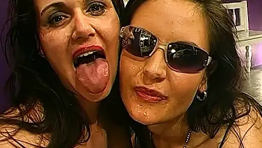 Ggg - Versaute Schätzchen Lutschen Und Ficken Sperma-schluck-orgie