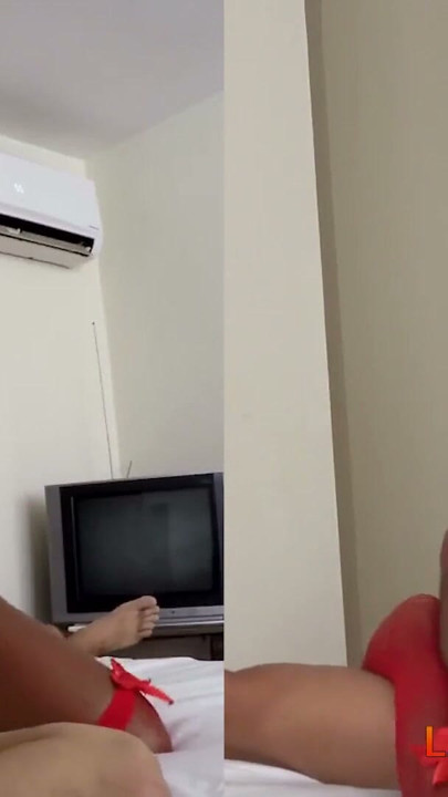 Amatorska latynoska ostro zerżnięta na castingu | Klip 1