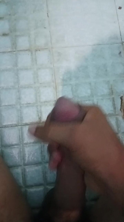 I masturbate in the shower