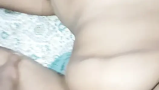 Freundin gefickt sehr hart, volles video ungeschnitten. Überspringen oder vorn Benutzen Sie Kopfhörer nicht, um das Vergnügen zu fühlen.