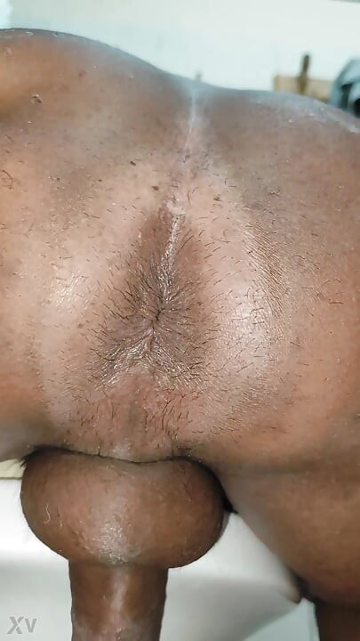 मोठ्या गांडीसह गे