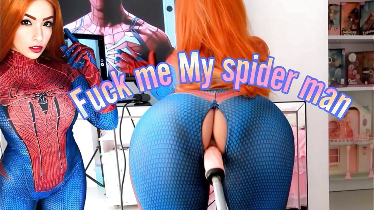 Hot SPIDER GIRL COSPLAY EMANUELLY RAQUEL AS MARY JANE FUCKING WITH A SEX MACHINE