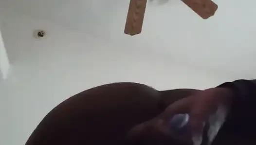 Büyük siyah götlü anal dildo