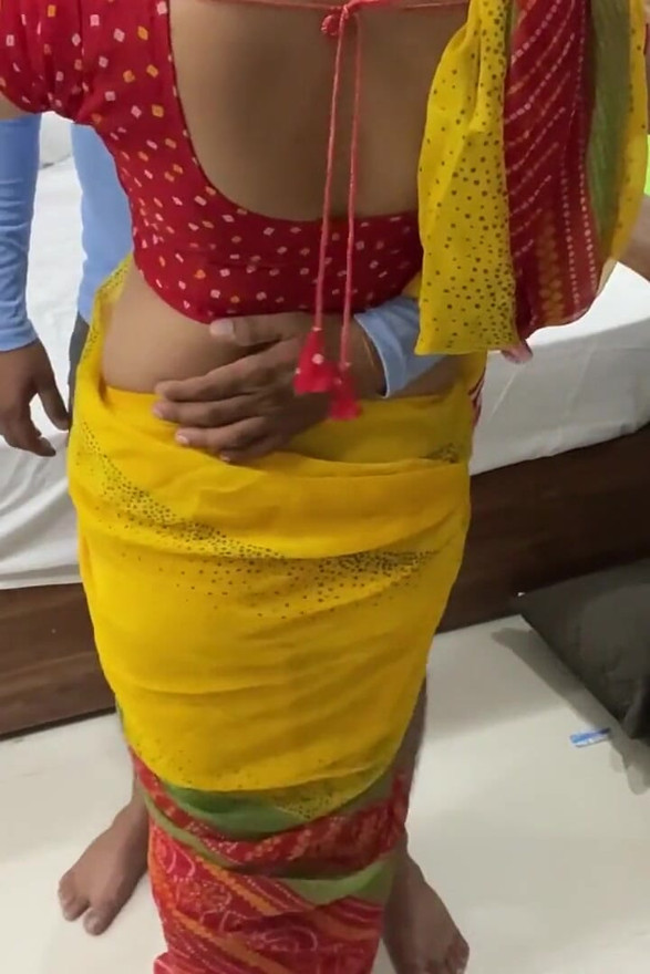 Devar Fucks Bhabhi When She Is Getting Ready for the Party