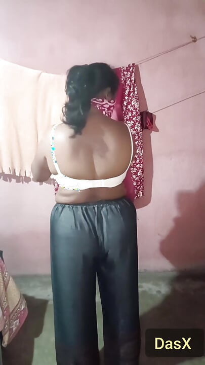 Saree laat solo sfw vallen