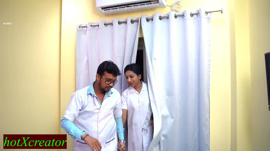 Dokter nakal india ngentot sama suster nakal barunya! Doctor Suster sex