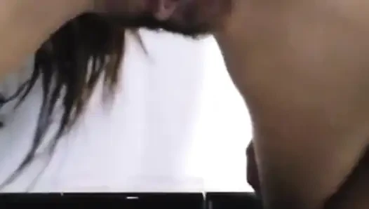 18 years old Arab Algerian of Egyptian origin playing with her pussy until she fucks profusely I want a European guy to fuck me and take pictures of me