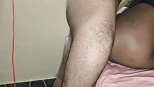 Is ladke Ghar par bulya aur m sex karbai