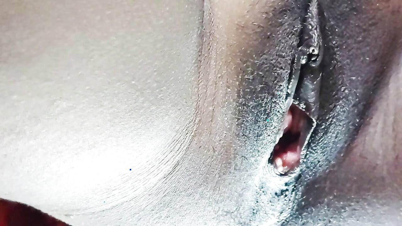 Desi Bhabhi's tight pussy fucking fun came