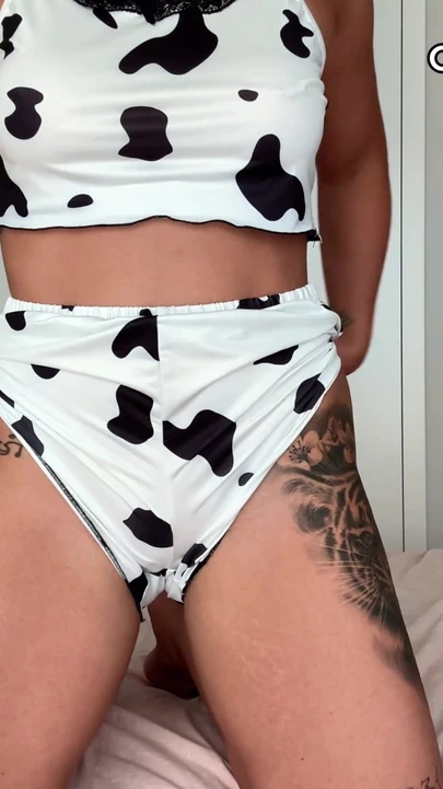 Must-see moment from "NO HANDS CUM CHALLENGE - BIRTHDAY SPECIAL"