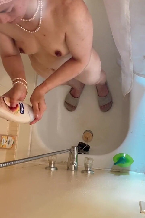 POV Hana in Shower Time