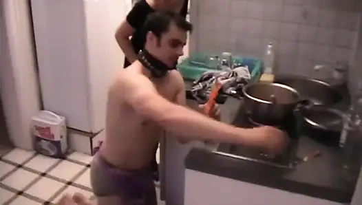 Приказываю своей рабыни то, что она хочет