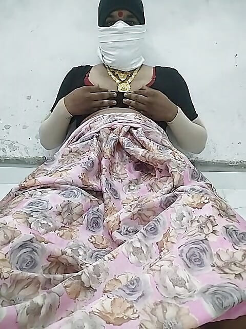 Shemale fcuk saree