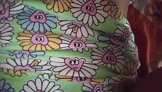 Красивое соло в домашнем видео естественное реальное чувство приватного стиля, мягкое настроение на все тело, уверенность в себе независимое соло