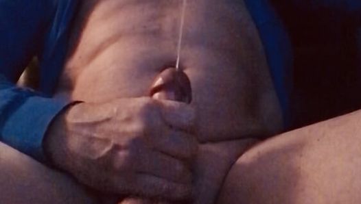 DILF Dirk Stone rubs out milky streams of cum from swollen balls