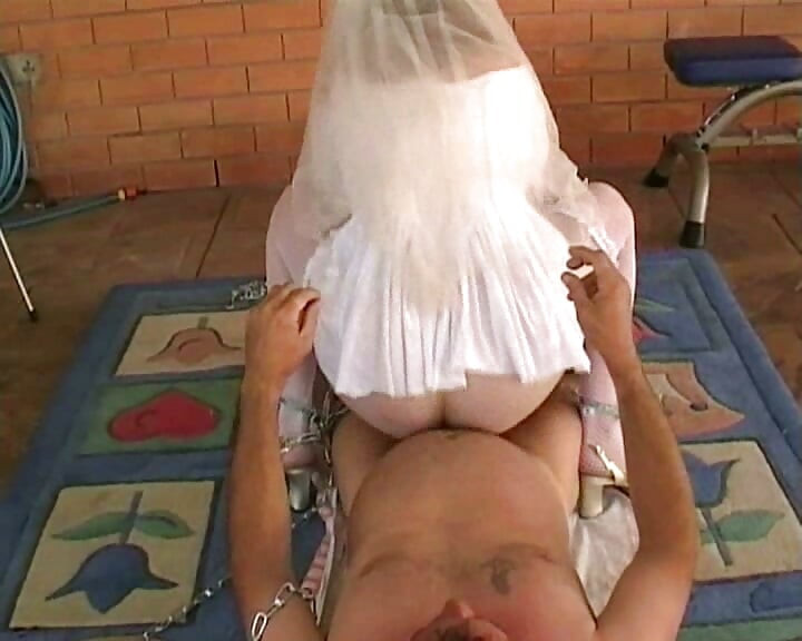 SHELLEY BRIDE SUPERWHORE