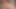 レズビアンのグループがストリップしてソファでワイルドなセックスをする