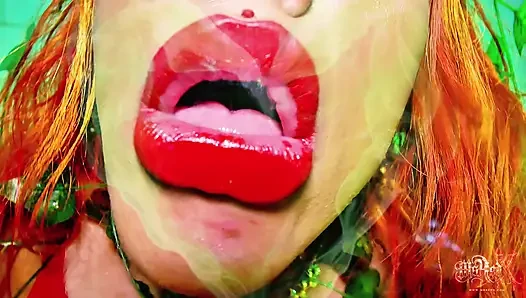 Ivy'nin kiss bloom of ruin