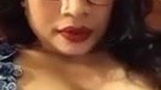 Rasmi Alon – Removing Bra on Live Stream