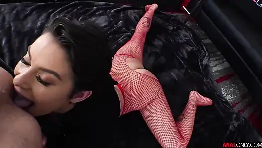 Si nakal nicole lagi ngebolehin seks anal