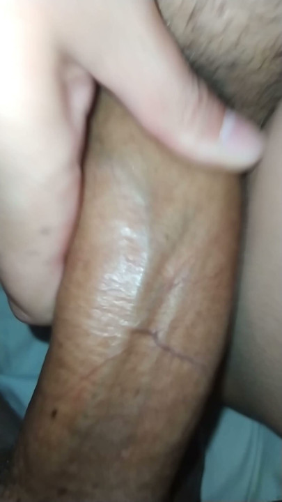 Don't fuck without a condom. Married blonde sucker let the BBC rub her pussy and just put the head in. | Clip 1